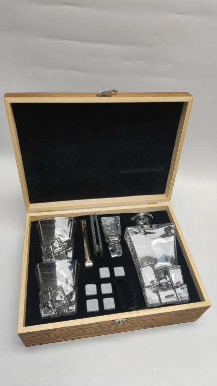 custom-whiskey-glasses-set product image 6
