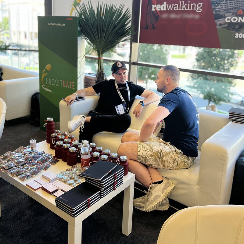 @redwalking