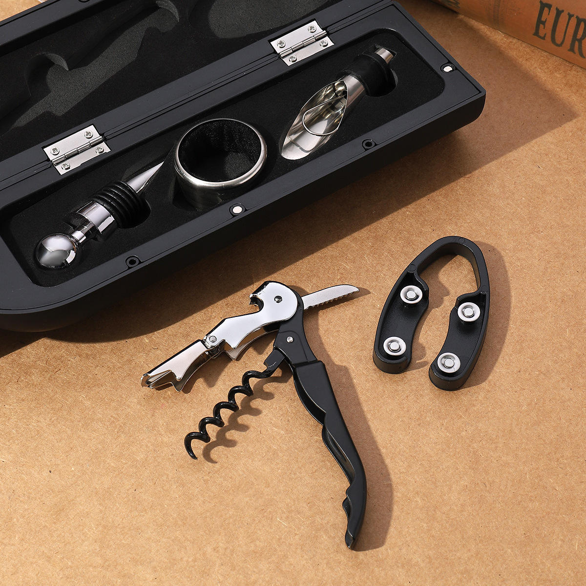 custom-wine-accessory-set product image 1