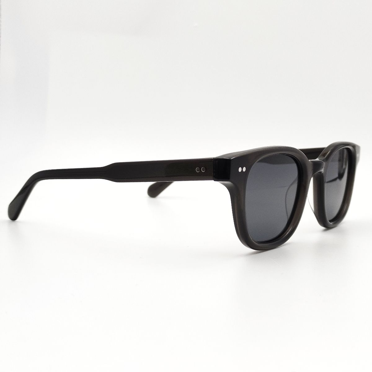 custom-wayfarer-sunglasses product image 3