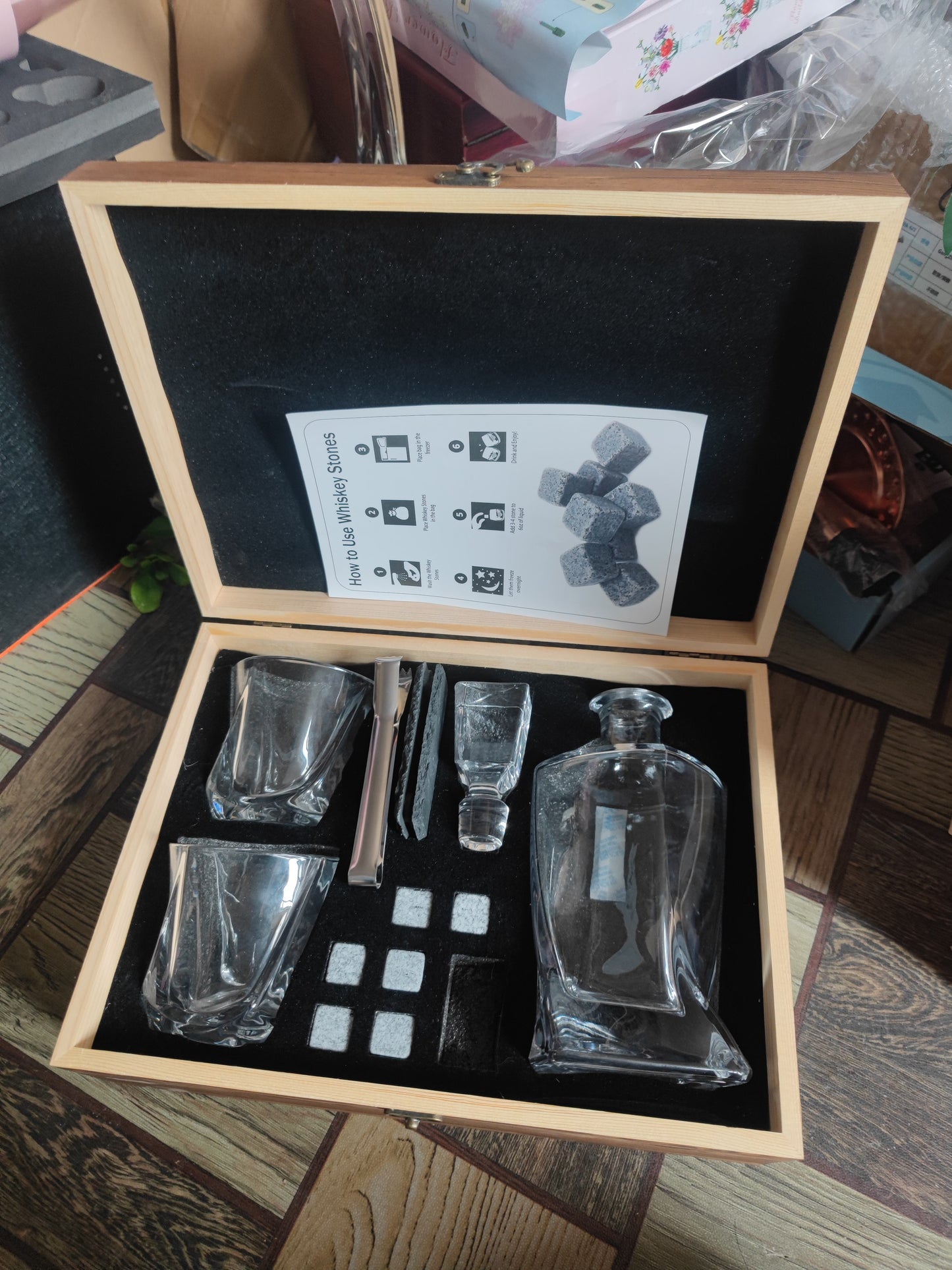 custom-whiskey-glasses-set product image 4
