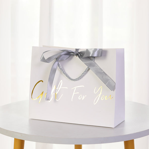 Custom Paper Gift Bag with Metal Rope Handle for Cafes