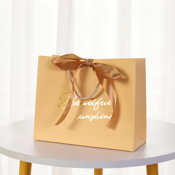 Custom Logo Paper Gift Bag with Metal Rope Handle for Cafes