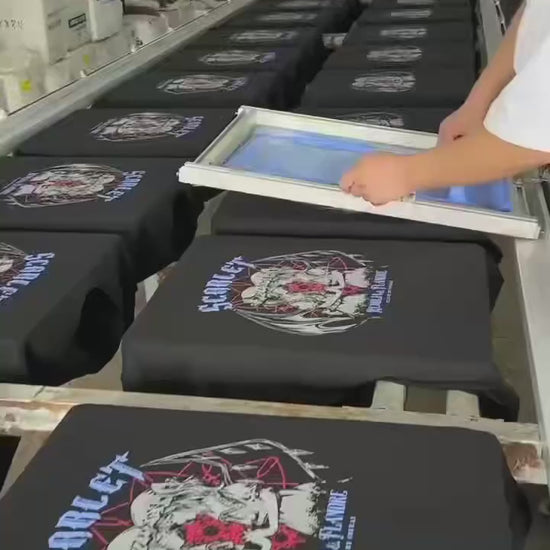custom-fleece-lined-hoodie-jacket product video