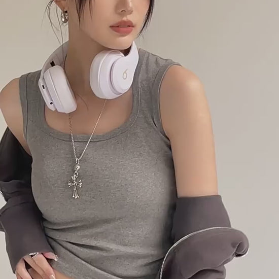 custom-womens-cami product video