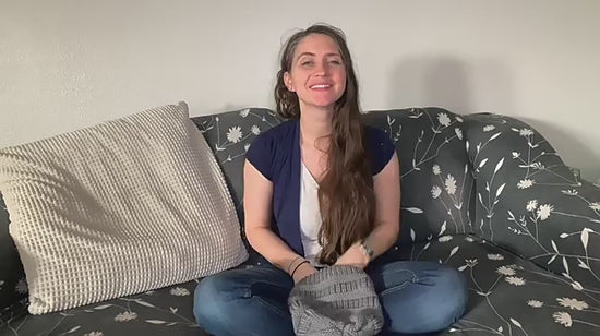 custom-cable-knit-beanie product video