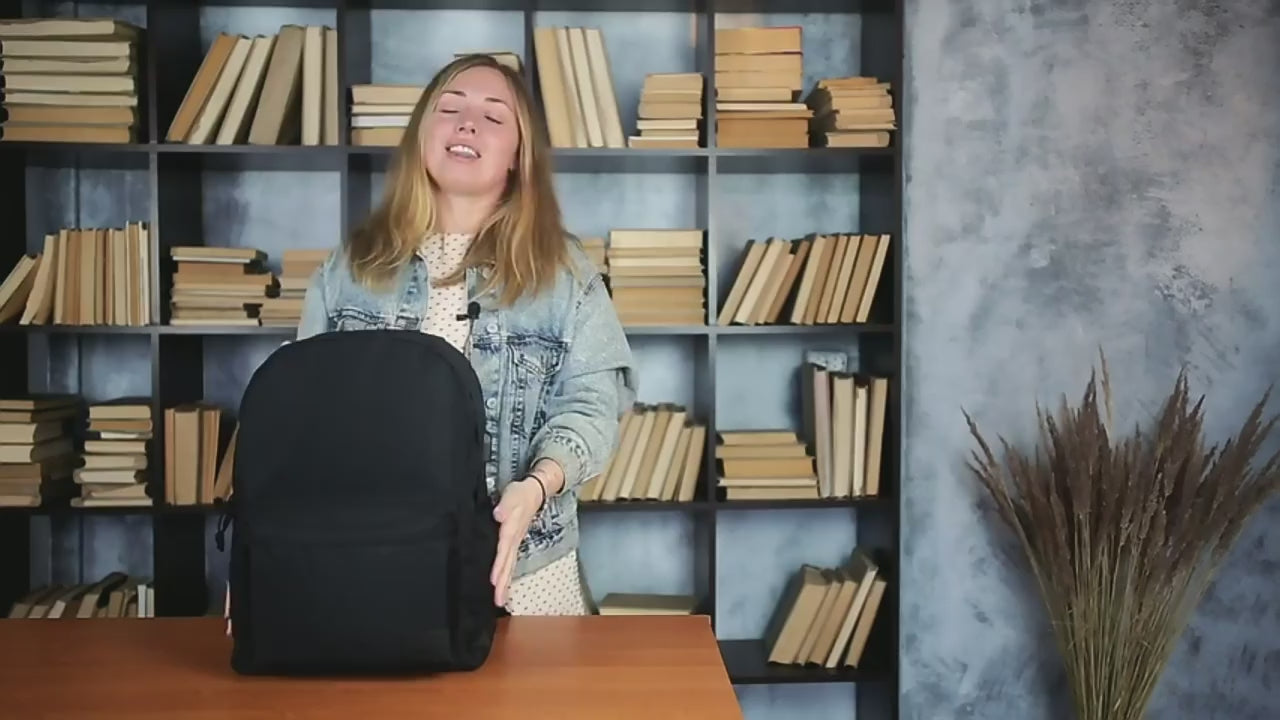 custom-gaming-backpack product video